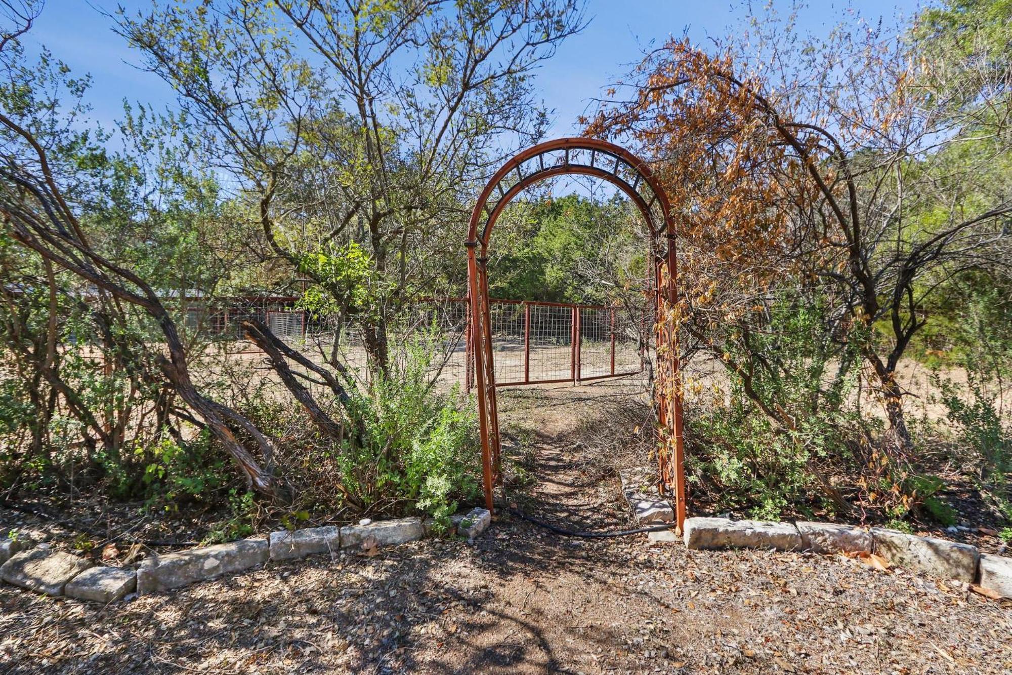Red Donkey Cottage Wimberley Exterior foto